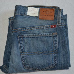 NWT LUCKY Brand Boyfriend Jeans